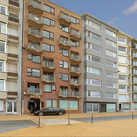 Amazing Apartment In Oostende With House Sea View Bagian luar foto