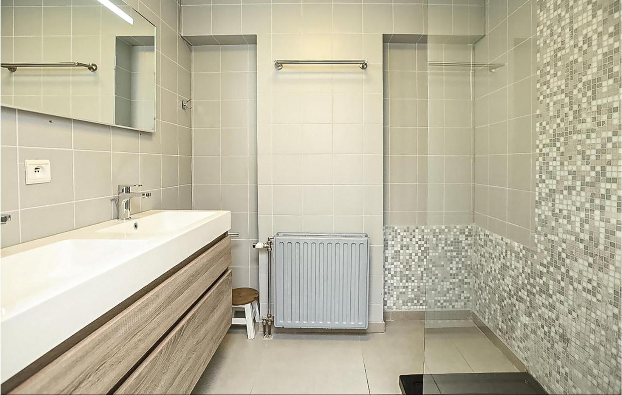 Amazing Apartment In Oostende With House Sea View Bagian luar foto
